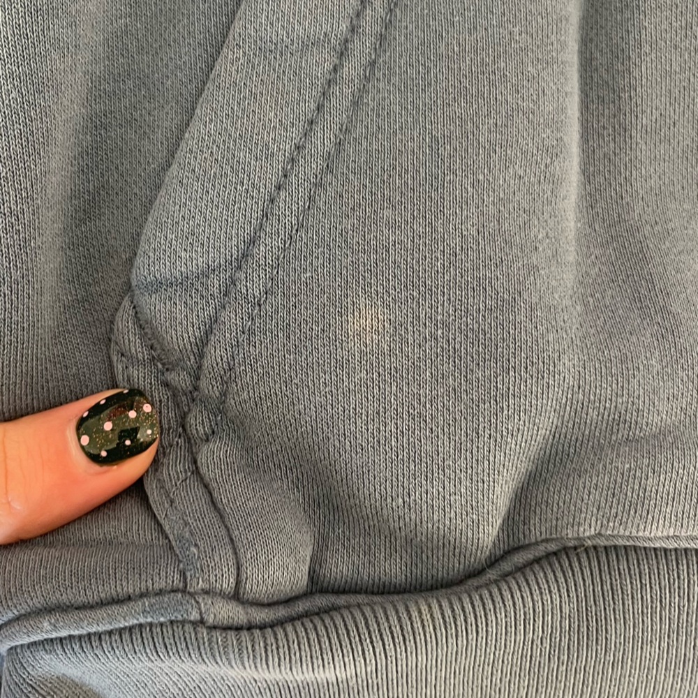 Hollister Boxy Fit Hoodie - Picture 5 of 5